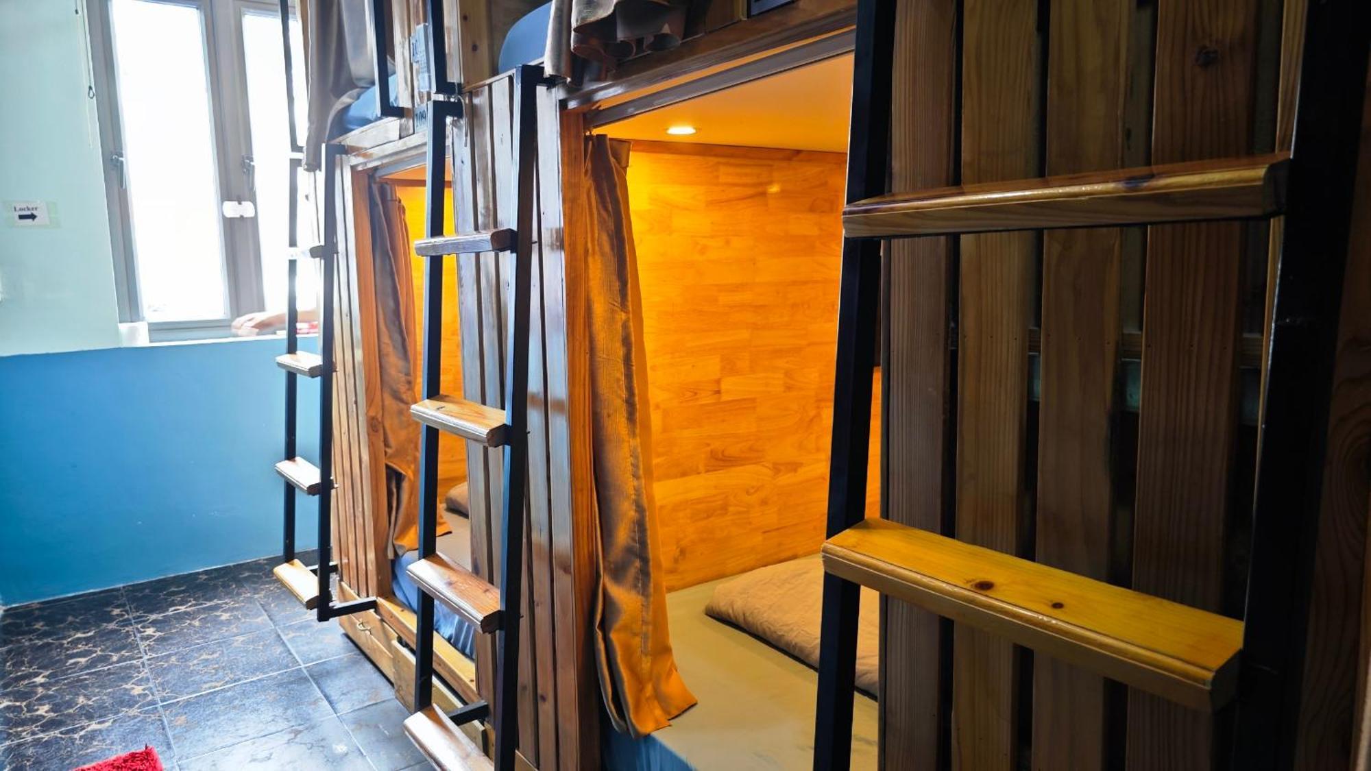 Catba Pod Hostel - Restaurant And Rooftop Bar Dong Khe Sau Exterior photo
